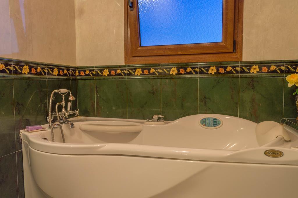 Luxury Villa Karteros Extérieur photo