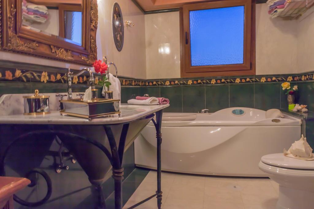 Luxury Villa Karteros Extérieur photo